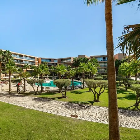 Wah Family Holidays In Salgados W S-pool & Garden Apartment Guia (Faro)