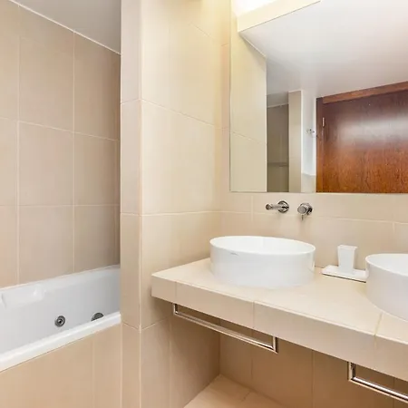 Wah Family Holidays In Salgados W S-pool & Garden Apartment Guia (Faro)