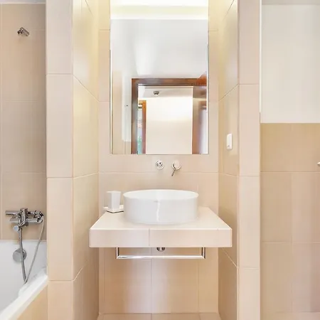 Apartment Wah Family Holidays In Salgados W S-pool & Garden *