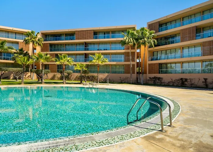 Wah Family Holidays In Salgados W S-pool & Garden Appartamento